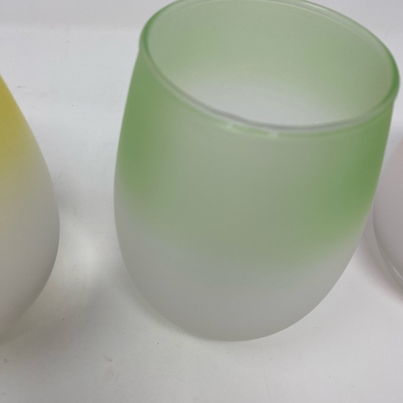Set of 4 Frosted Color Stemless Wine Glasses - Picture 4 of 7